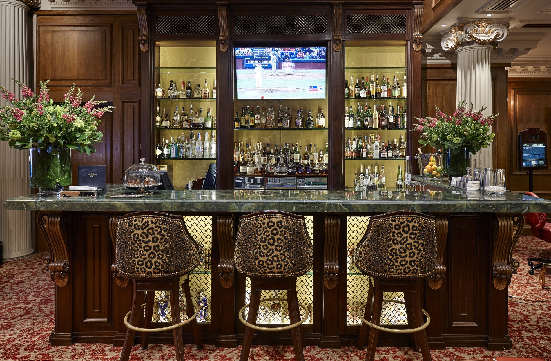 Les Ambassadeurs Bar — natural stone by Roma Marble, London