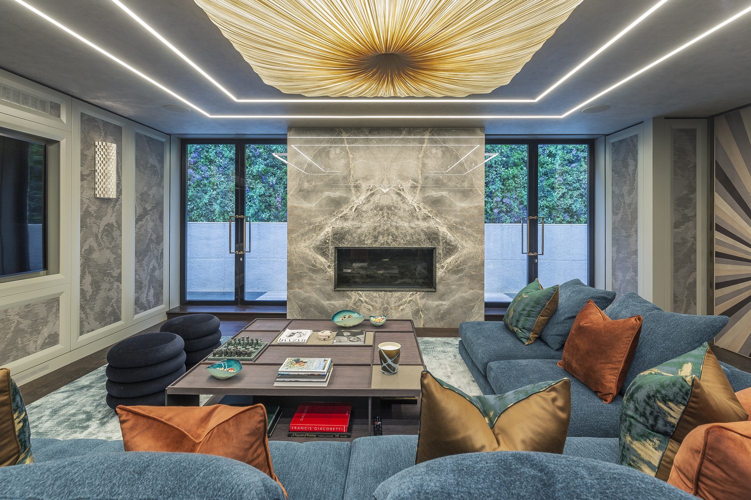 Fior di Bosco living room by Roma Marble, London