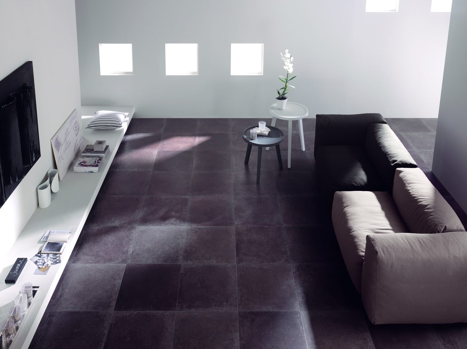 Pietra Cardosa living room by Roma Marble, London