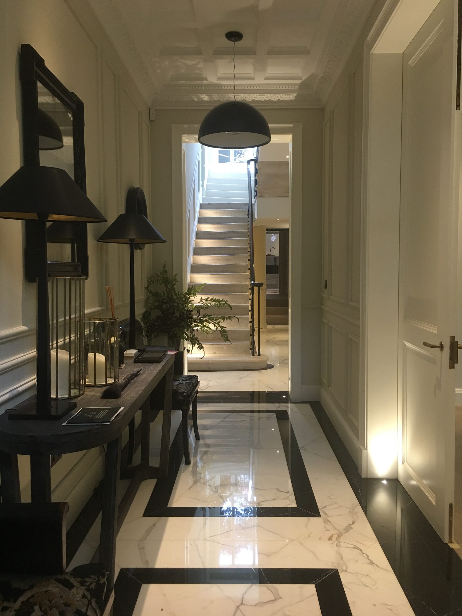 Statuario & Nero Marquina hallway by Roma Marble, London