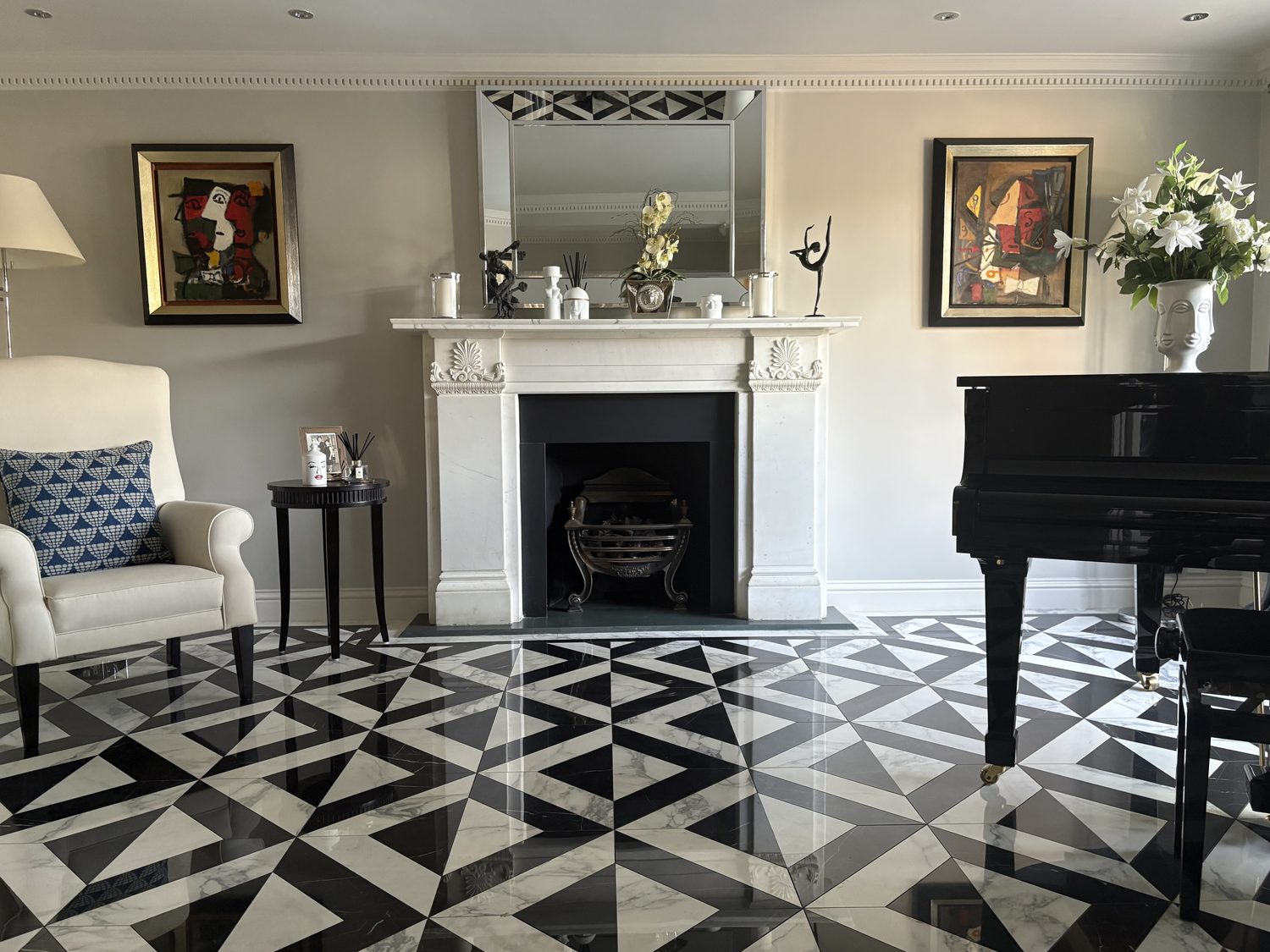 Statuario & Nero Marquina floor by Roma Marble, London