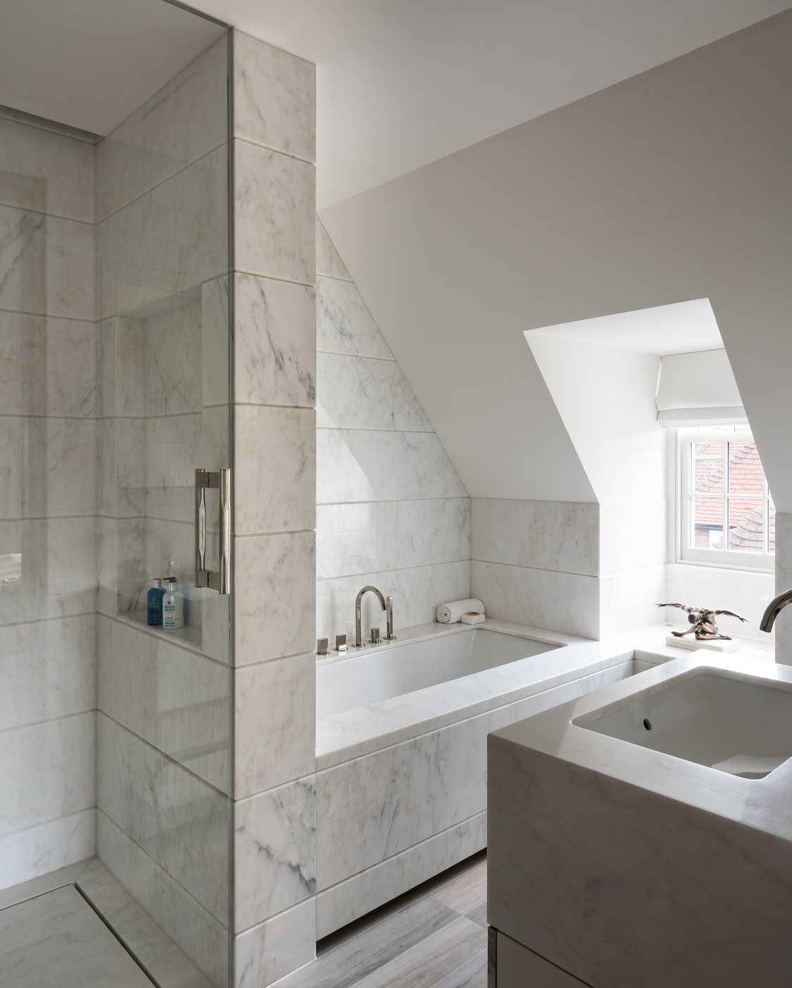 Winnington Road — Hampstead Garden Suburb, London Marble & Mosaic - Residential