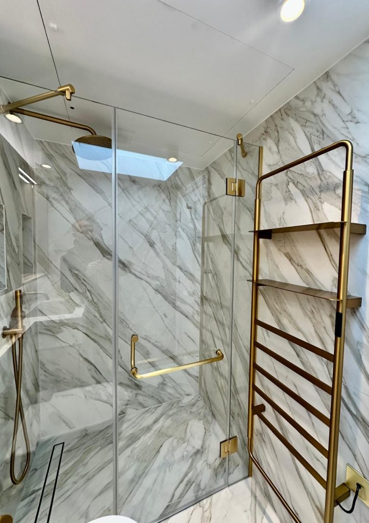 Luxury Porcelain Bathroom - Knightsbridge Luxury Porcelain Bathroom - Knightsbridge